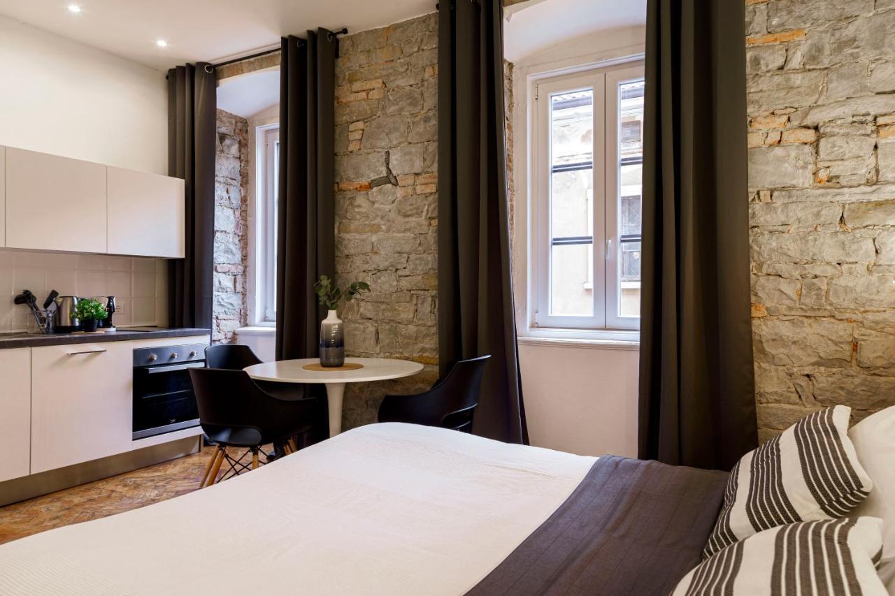 Romantic Studio In The Heart Of Trieste Exteriör bild